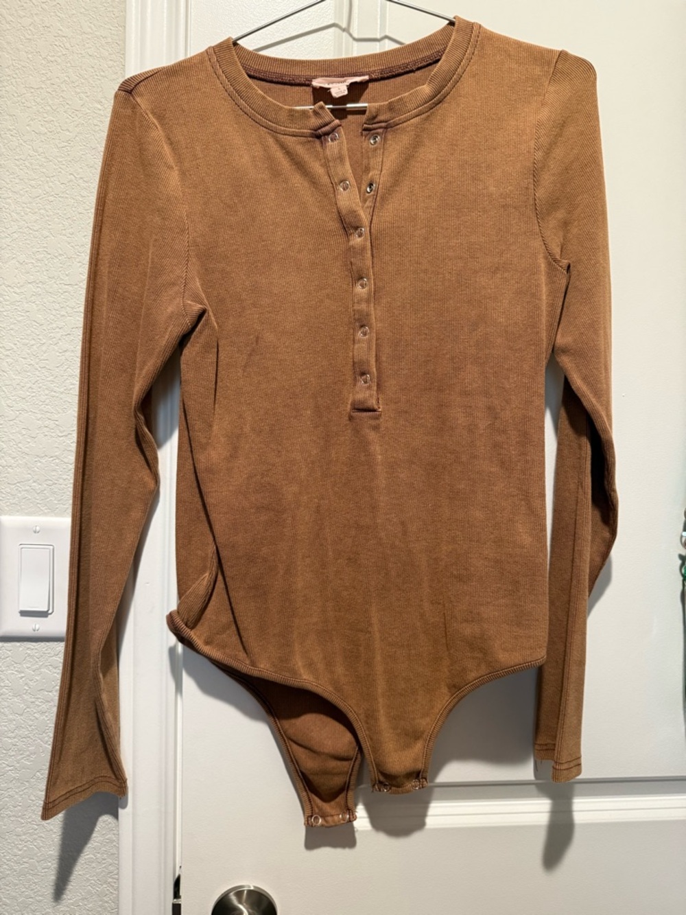 Long Sleeve Henley Bodysuit in Warm Brown NWOT